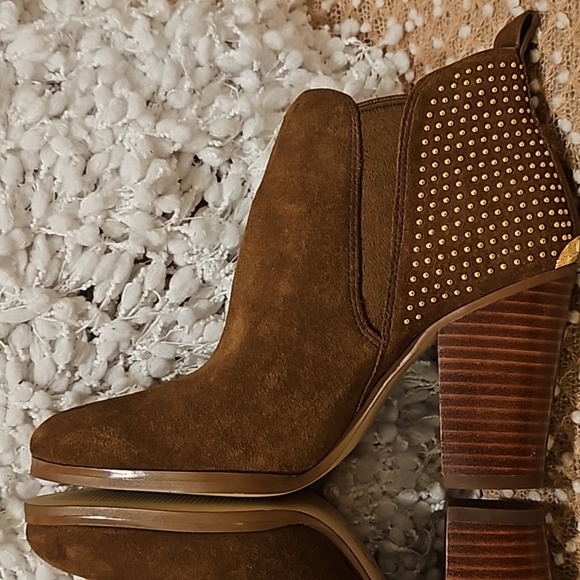 Michael Kors Booties - Picture 9 of 16